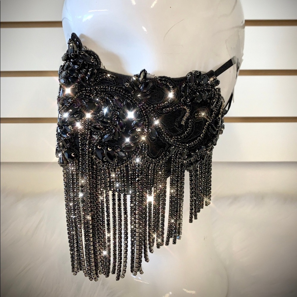Extravagant Black Rhinestone Bedazzled Face Mask